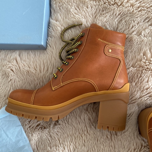Prada Leather lace up boots - Picture 3 of 6